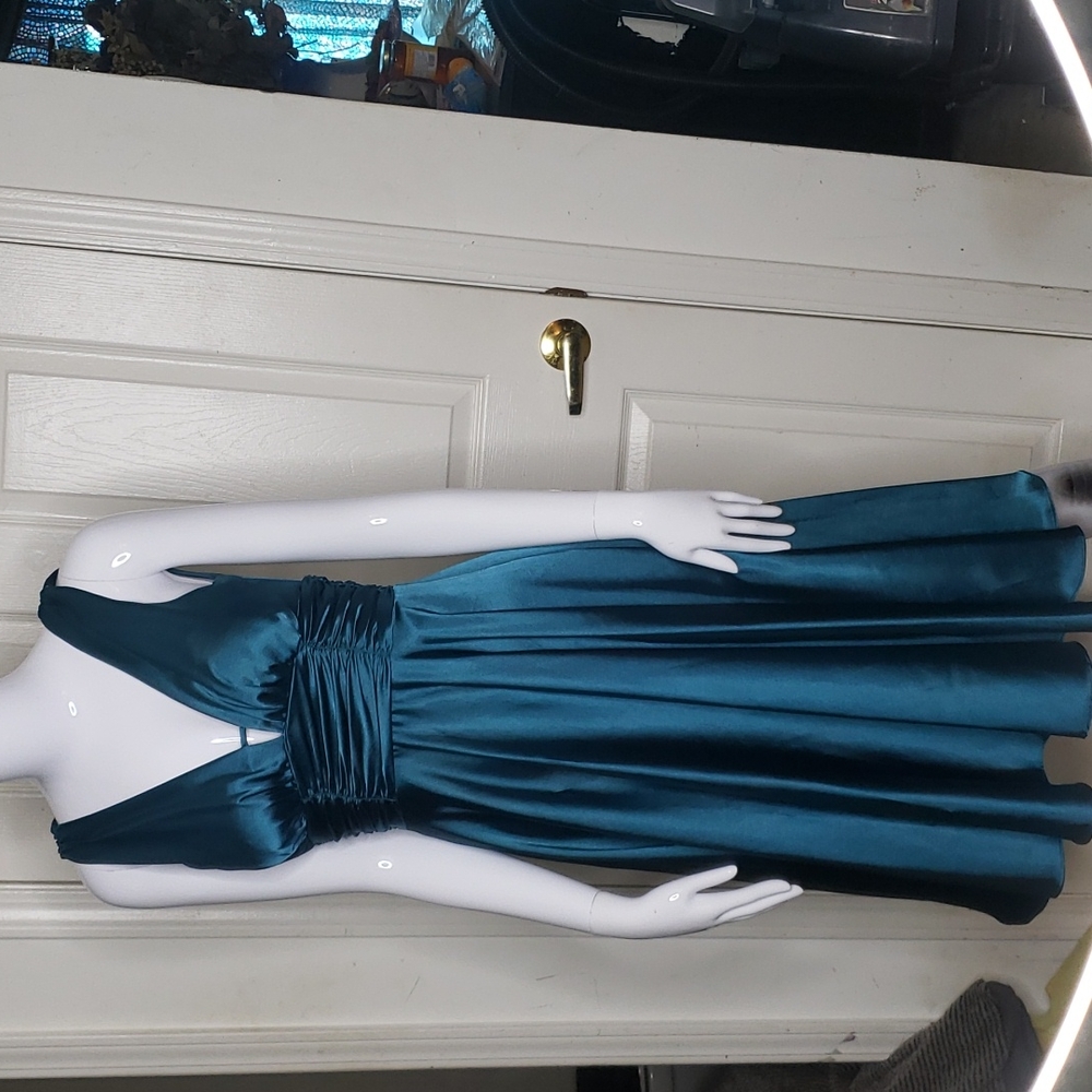 Sally Green-Blue Aqua Formal Dress Size X-Small NWT